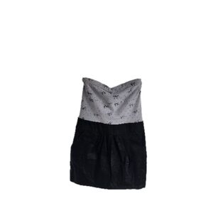 Chantal Paris Strapless Mini Dress with Pockets  and Back Zip Size  Small